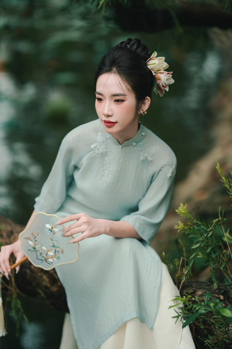 Top 21 địa điểm chụp ảnh Tết áo dài 2026 đẹp ở Sài Gòn 32