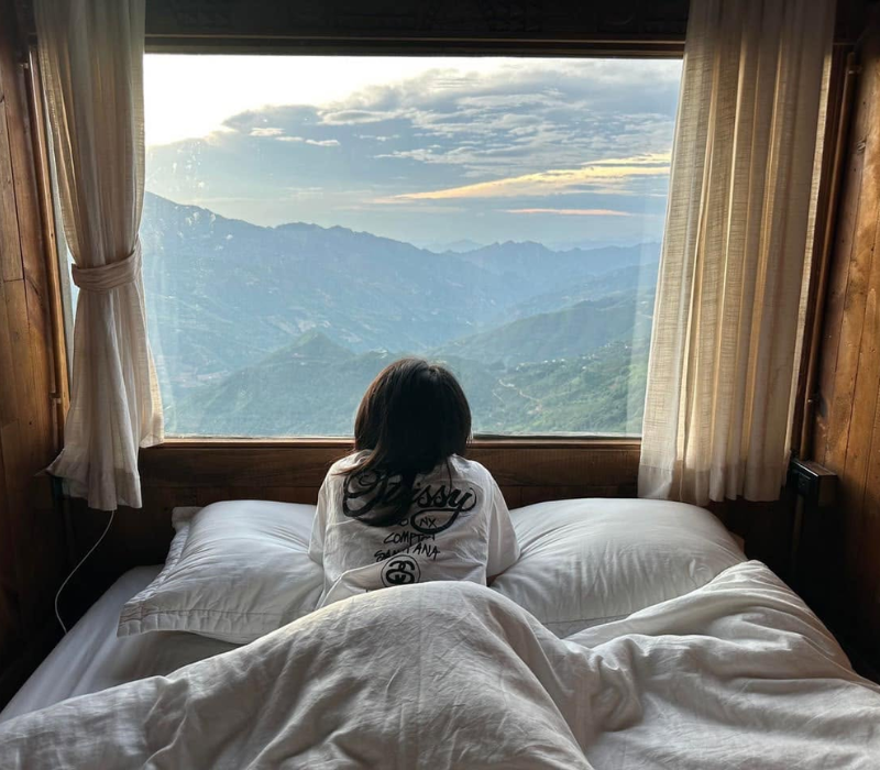 Cloud Forest Tà Xùa: Trải nghiệm ngủ bungalow kính mở rèm ra là mây tràn tận giường 4