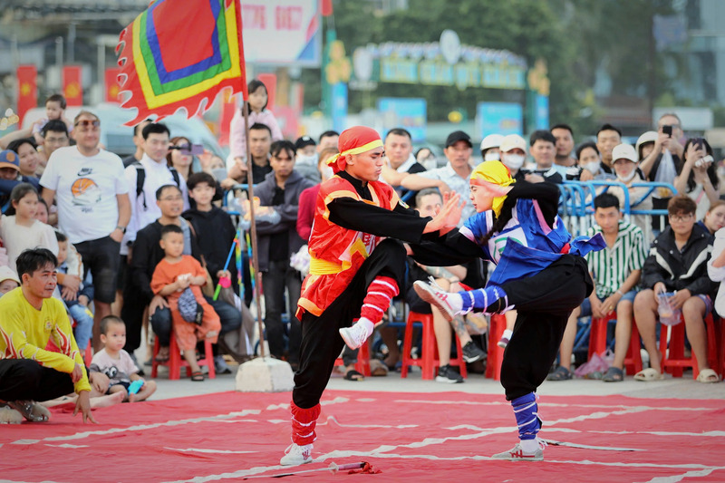Cờ người mang sắc màu văn hóa từ những ván đấu trí 4