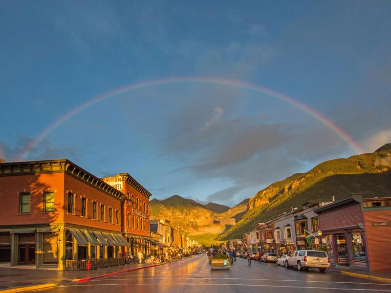 Khám phá tiểu bang Colorado với thiên nhiên kỳ vĩ và văn hóa miền Tây nước Mỹ 3