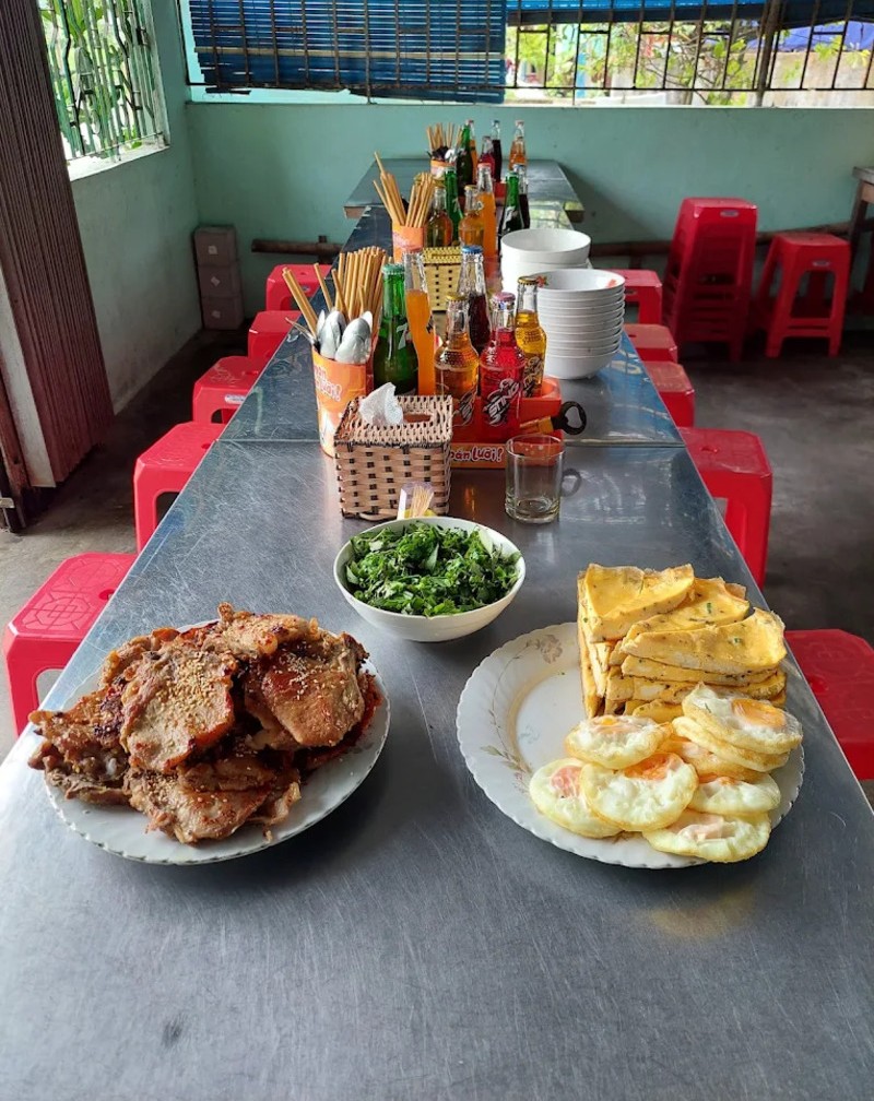 Cơm Âm Phủ Huế: Tinh hoa ẩm thực cố đô với cái tên ma mị 12