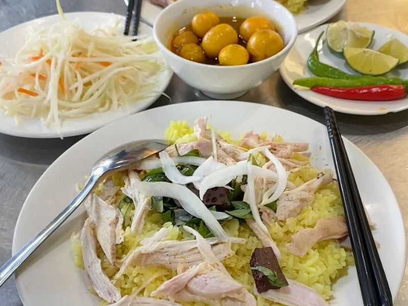 Review cơm gà Giếng Đình Hội An từ thực đơn đến giá bán 5