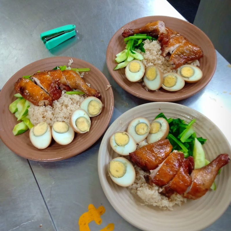 Trải nghiệm 7 quán cơm gà Hải Nam ngon nổi tiếng Sài Gòn 2