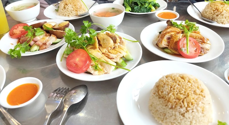 Trải nghiệm 7 quán cơm gà Hải Nam ngon nổi tiếng Sài Gòn 3