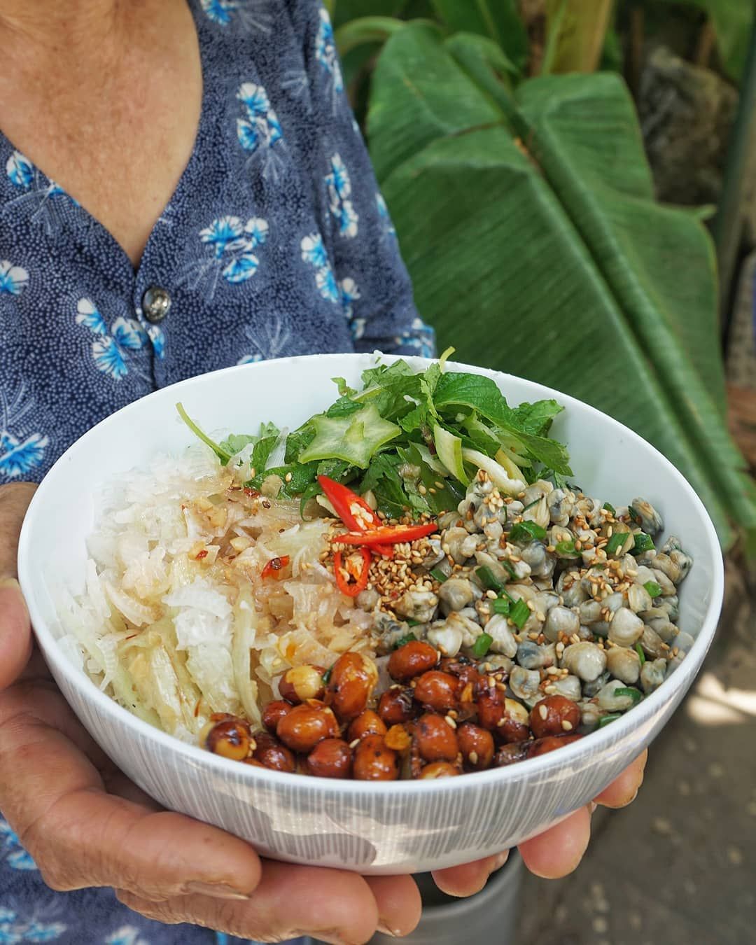 Cơm hến - Từ món ăn nhà nghèo đến tinh hoa ẩm thực xứ Huế 2