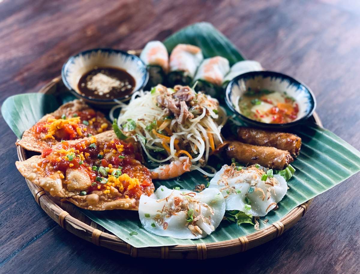 Com Linh restaurant Hoi An - Nhà hàng đặc sản Hội An và các món ăn Việt 12