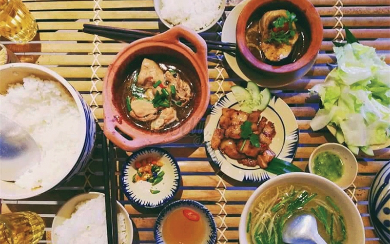Top 15 nhà hàng cơm niêu Đà Nẵng ngon, chuẩn vị Việt 10