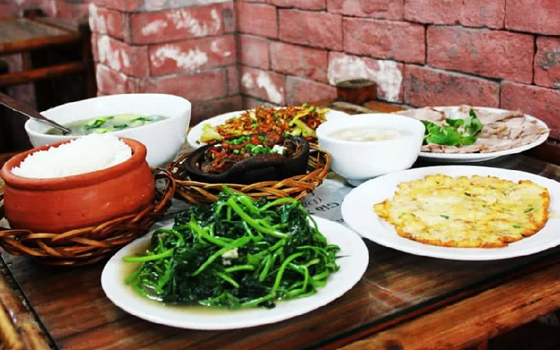 Top 10 địa chỉ cơm niêu Quận 1 ngon chuẩn vị Việt 3