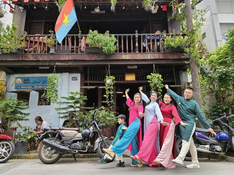 Cà phê Đỗ Phủ - Cơm tấm Đại Hàn, giao lộ ẩm thực và lịch sử 3