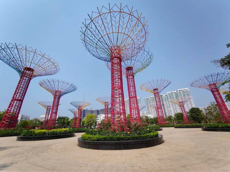 Công viên Cầu Vồng có gì chơi? Gợi ý trải nghiệm tại Vinhomes Grand Park 4