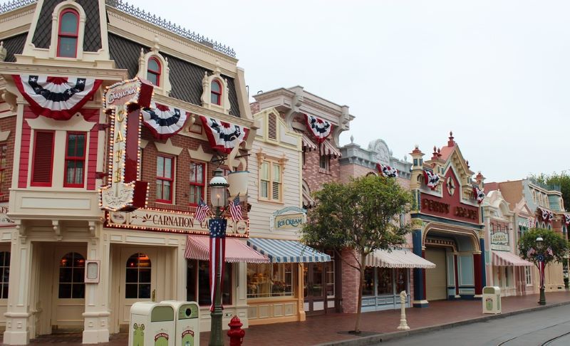 Công viên Disneyland: Khám phá địa điểm vui chơi, giải trí hàng đầu châu Mỹ 5