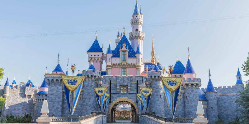 Công viên Disneyland: Khám phá địa điểm vui chơi, giải trí hàng đầu châu Mỹ 8