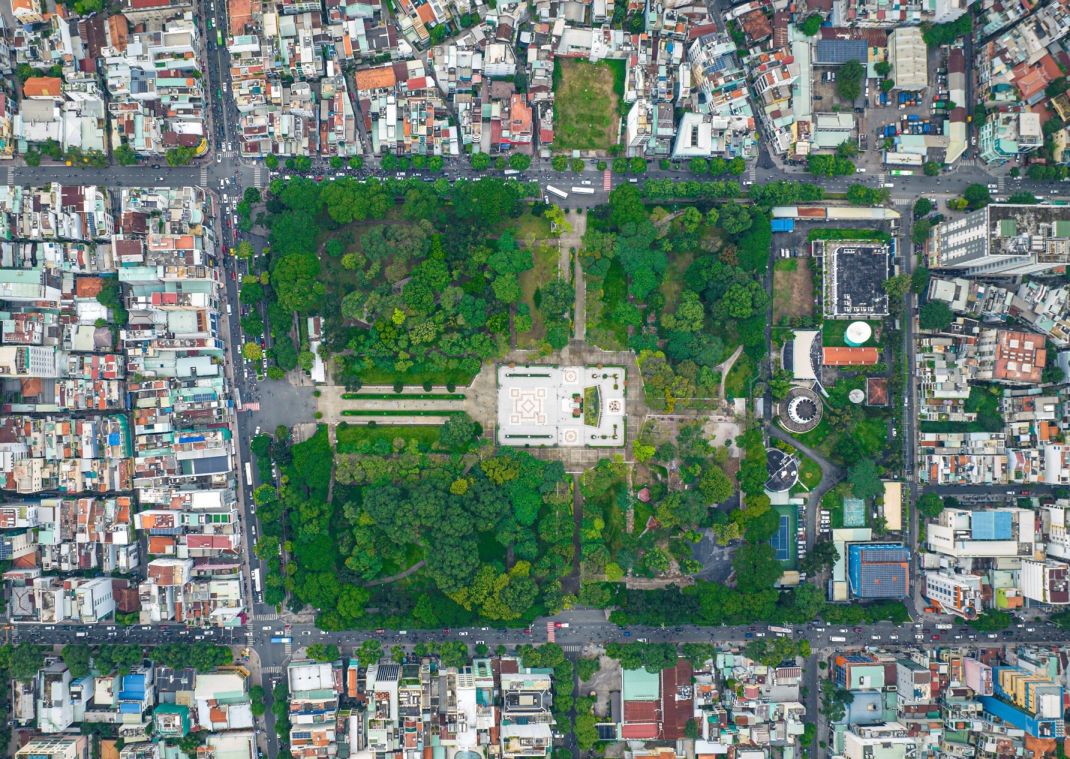 Công viên Lê Văn Tám: Điểm dạo chơi hóng mát lý tưởng giữa Sài Gòn 2