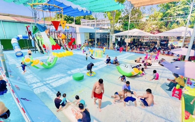 Check-in 7 công viên nước hot nhất Sài Gòn đáng trải nghiệm 11