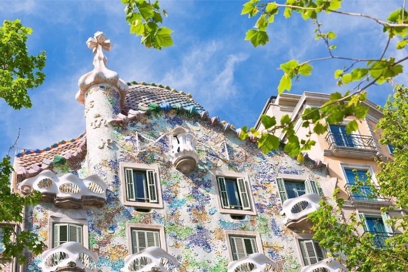 Park Güell, công viên Barcelona đẹp tựa bước ra từ câu truyện cổ 11