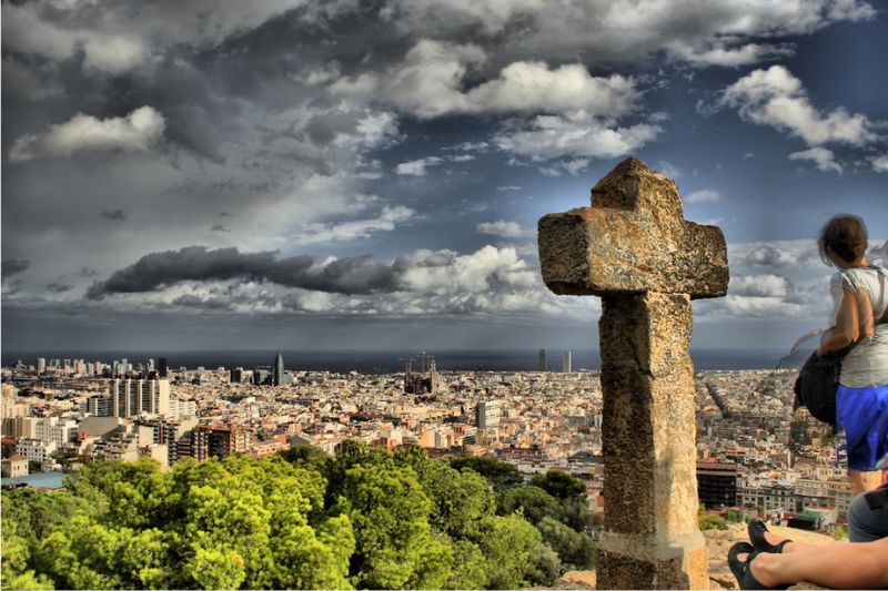 Park Güell, công viên Barcelona đẹp tựa bước ra từ câu truyện cổ 13