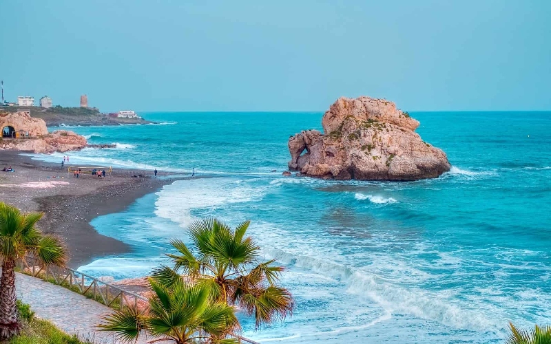 Costa del Sol: Vùng biển nắng vàng của Tây Ban Nha 9