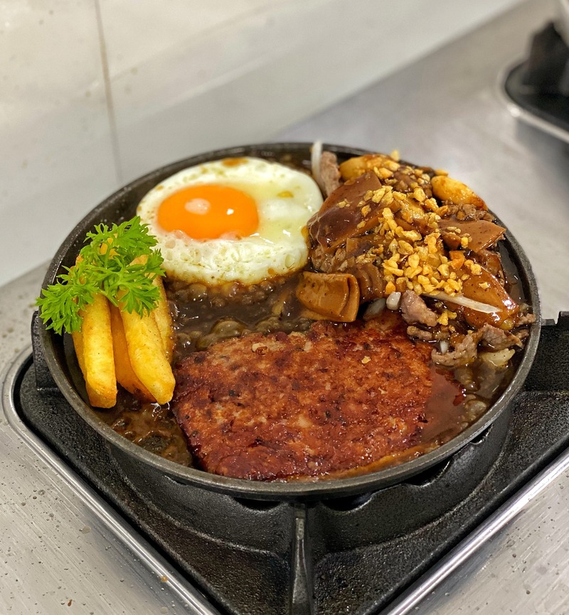 Cột Điện Quán: Bánh mì chảo khuynh đảo thế giới ẩm thực Hà Nội 4
