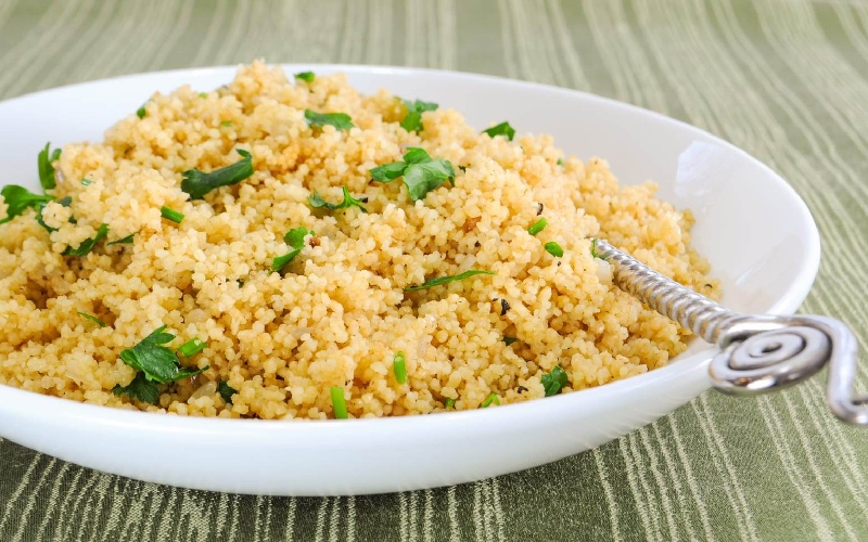 Couscous là gì? Dinh dưỡng, cách nấu và lưu ý khi sử dụng 4