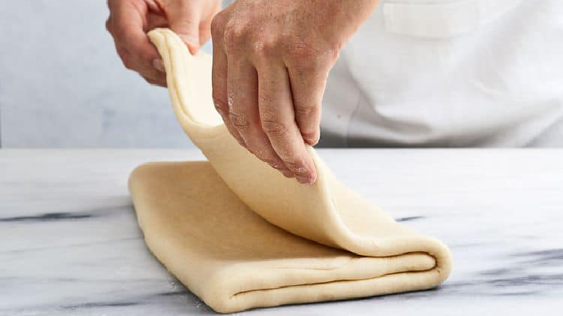 Croissant: Tinh hoa nước Pháp trong từng lớp vỏ giòn tan 13