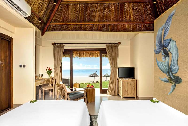 Crown Retreat Resort Quy Nhon, thiên đường bungalow mái lá sát bờ biển 5