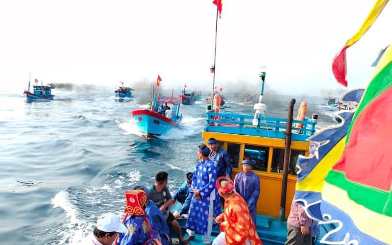 Cù Lao Xanh: Thiên đường biển hoang sơ mê hoặc giữa Quy Nhơn 9