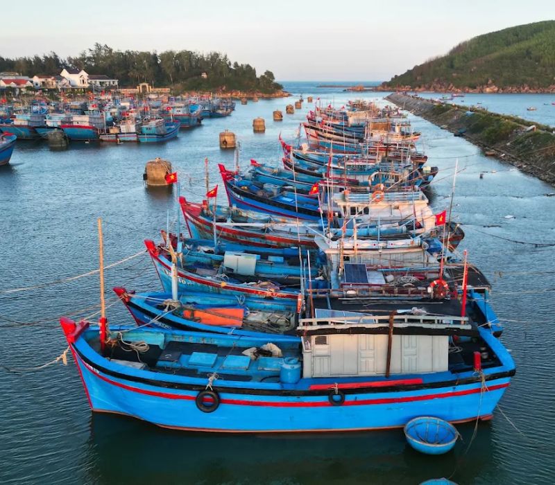 Kinh nghiệm du lịch cửa biển Mỹ Á và trải nghiệm làng chài 6