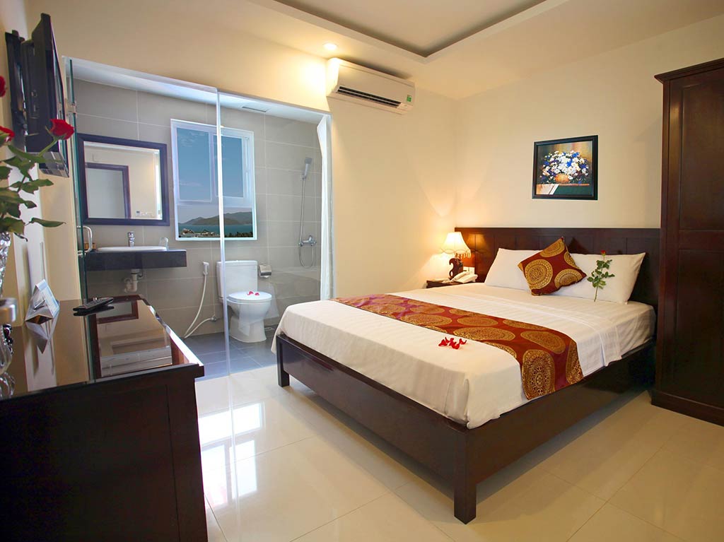 Cùng Azura Hotel khám phá thành phố Nha Trang sôi động 7