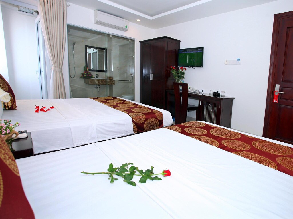 Cùng Azura Hotel khám phá thành phố Nha Trang sôi động 12