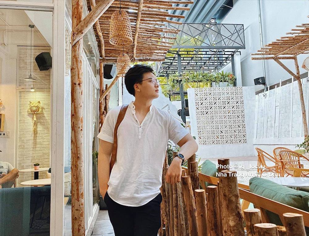 Cùng đi khám phá Son Juice & More Cafe Nha Trang với anh chàng Lộc Vũ 2