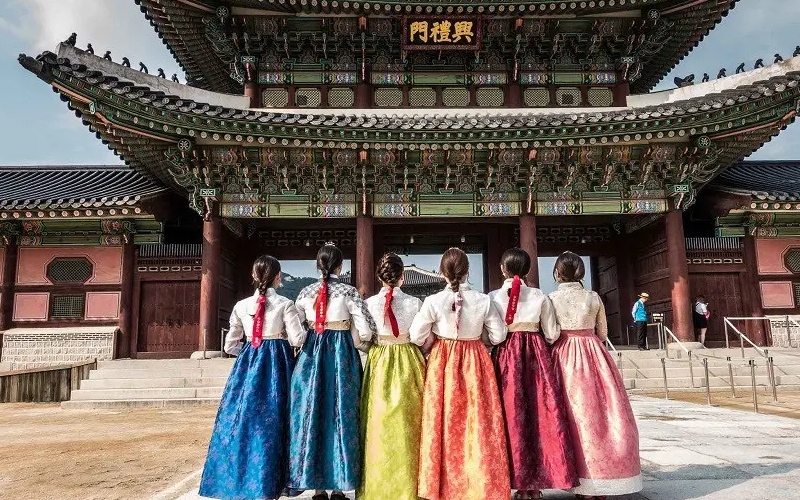 Bí ẩn và vẻ đẹp cổ kính của cung điện Gyeongbokgung Hàn Quốc 13