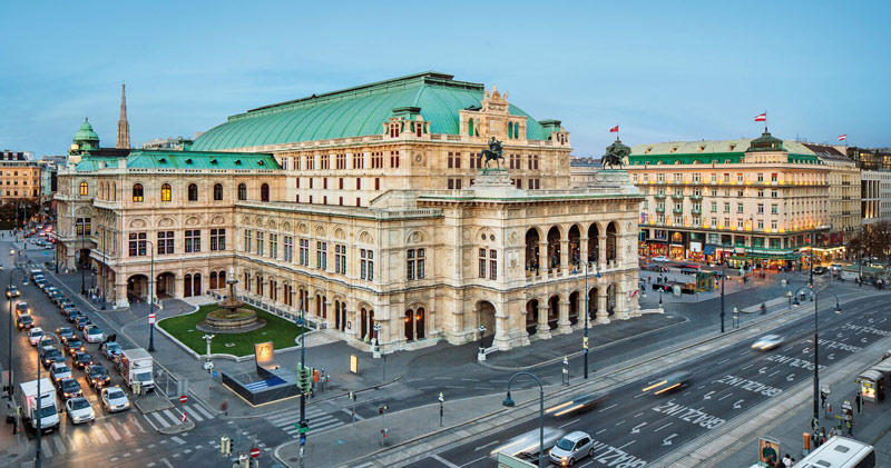 Chiêm ngưỡng Hofburg, cung điện hình vòng cung độc đáo ở Vienna 9