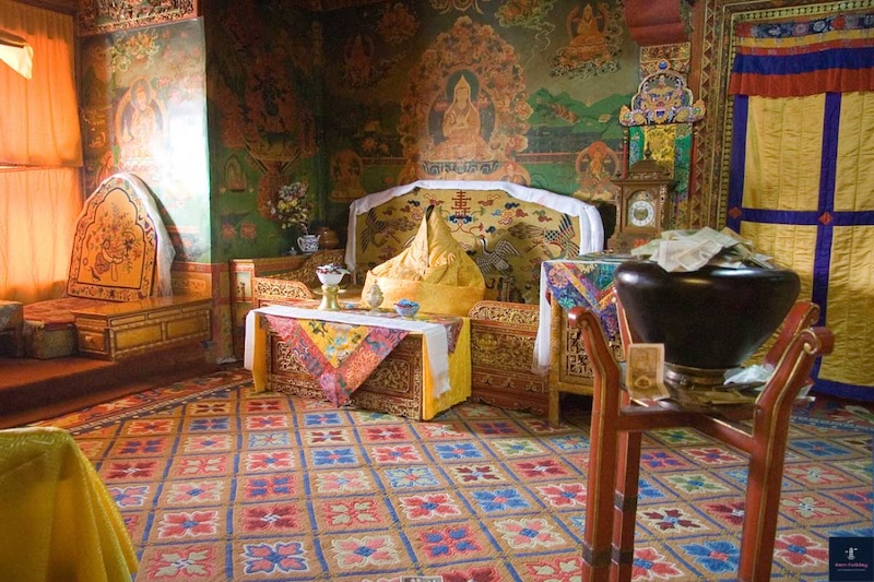 Cung điện Potala, tòa thành văn hóa Phật giáo tại Tây Tạng 8