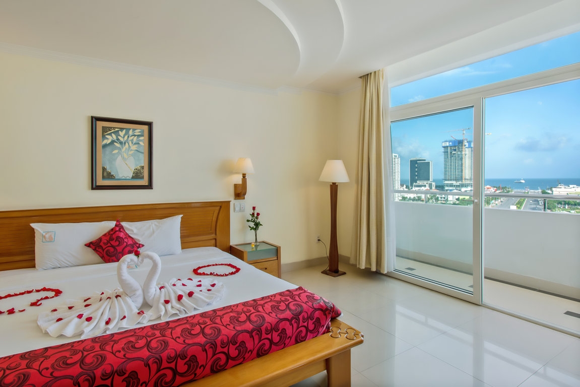 Cùng Golden Sea 1 Hotel mang hơi thở biển cả vào trong không gian sống 5