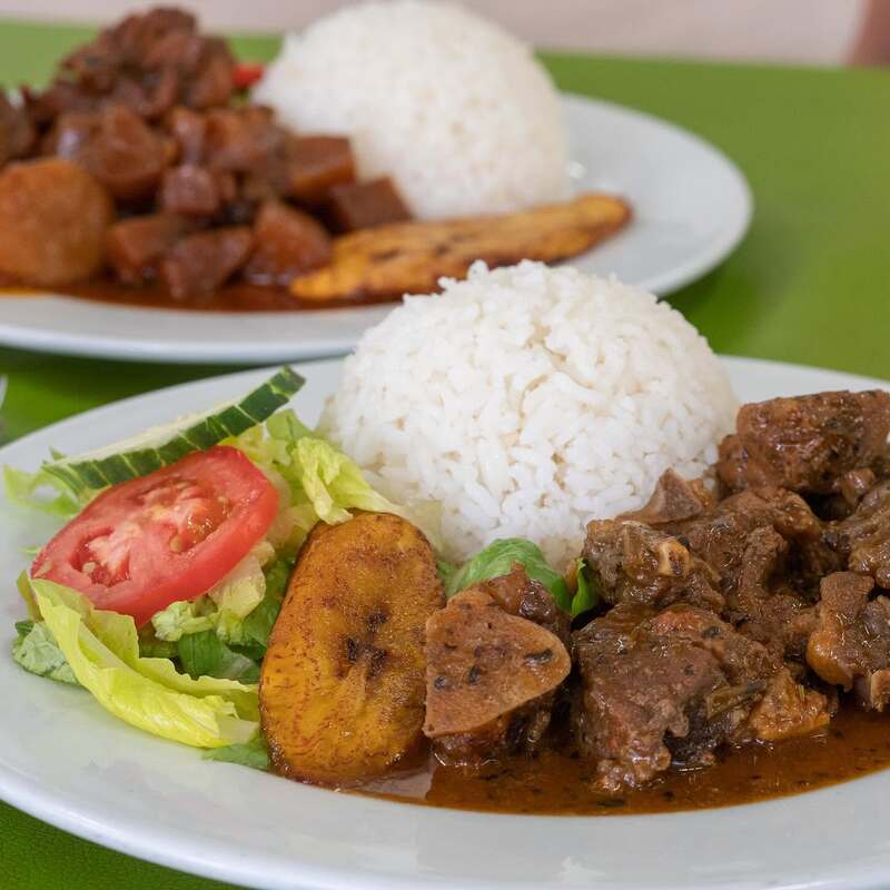 Curacao, quốc đảo tự trị Caribe với thiên đường biển xanh 14