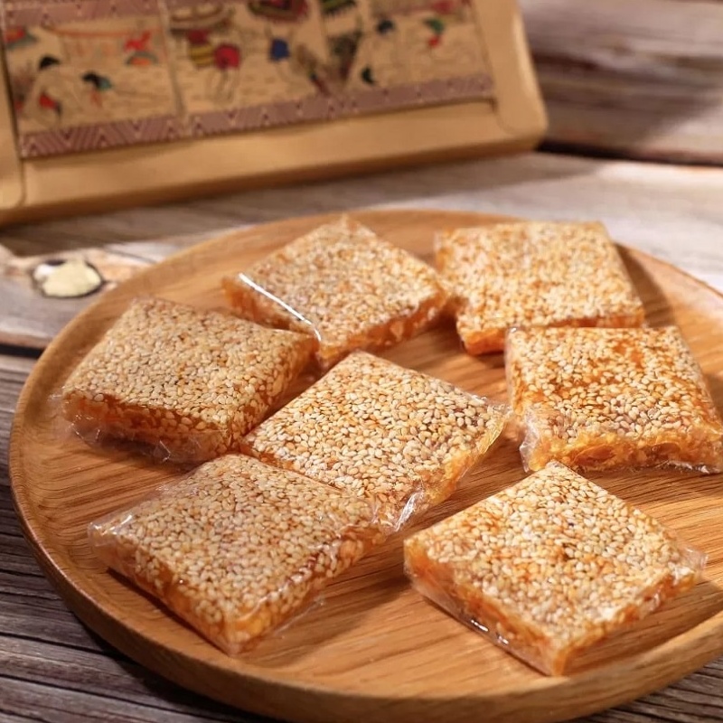 Top 15+ đặc sản Huế làm quà được du khách yêu thích 2