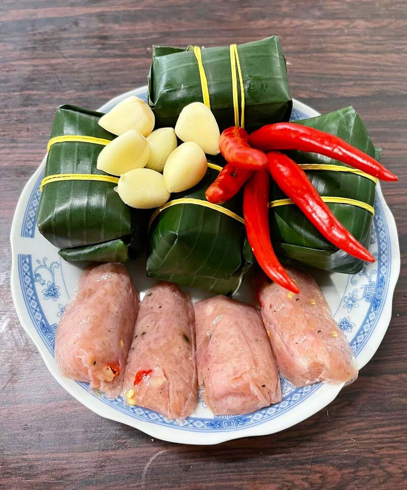 Thưởng thức trọn vẹn hương vị cố đô với 10 món đặc sản Huế hấp dẫn 8