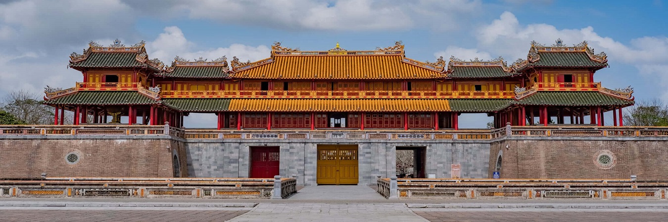 Đại Nội Huế - Nét đẹp cổ kính bên dòng sông Hương thơ mộng