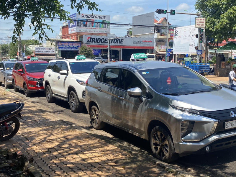 Lưu ngay top 7 hãng taxi Đồng Xoài thoải mái vi vu đó đây 3