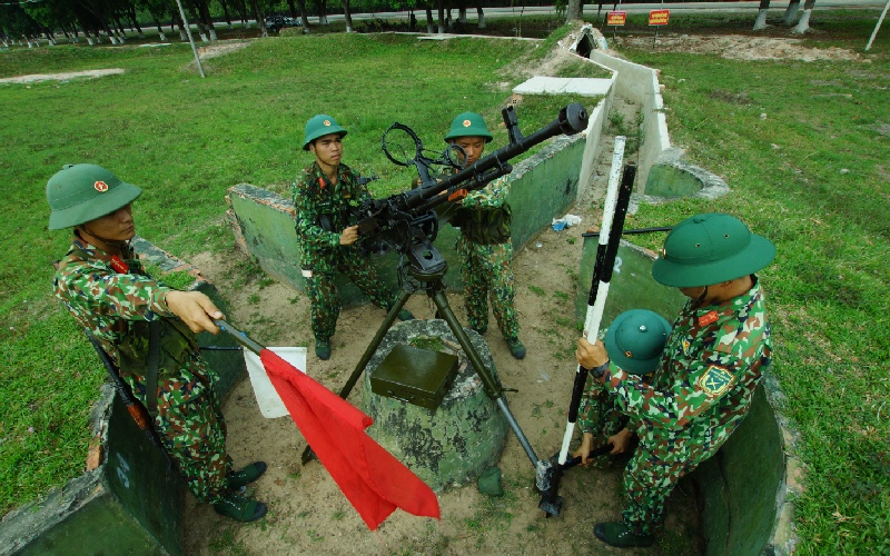 Khám phá đảo Ngọc Vừng: Vùng đất lịch sử với cảnh sắc hùng vĩ 9