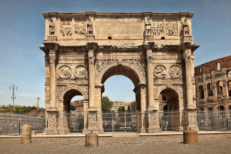 Kiệt tác kiến trúc Đấu trường La Mã Colosseum trường tồn với thời gian 11