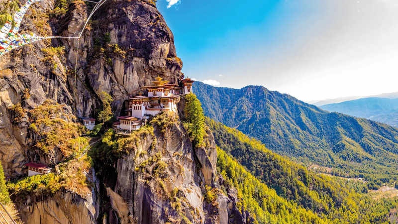 Dãy Himalaya như bức tường thành uy nghi trên cao nguyên Tây Tạng 9