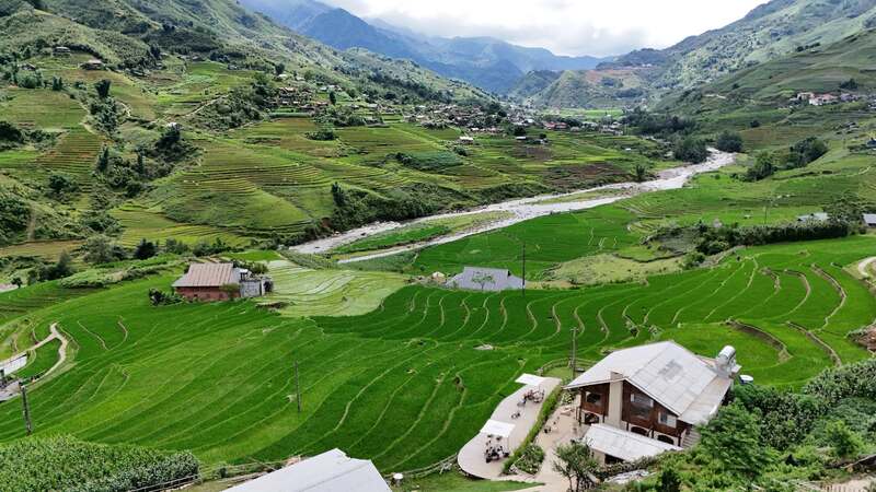Ghé De Mong Sapa, thả hồn vào không gian ruộng bậc thang Tả Van 2