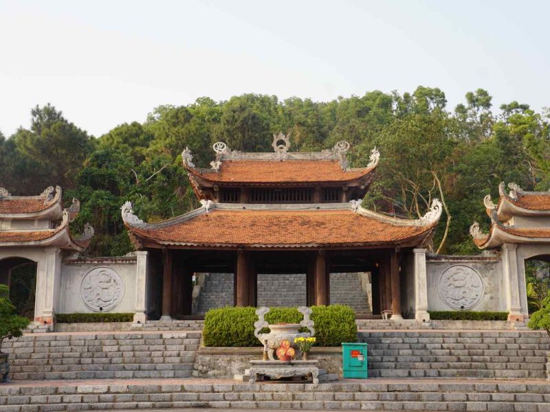 Đền Cao An Phụ: Điểm đến linh thiêng trên núi cao 246m 3