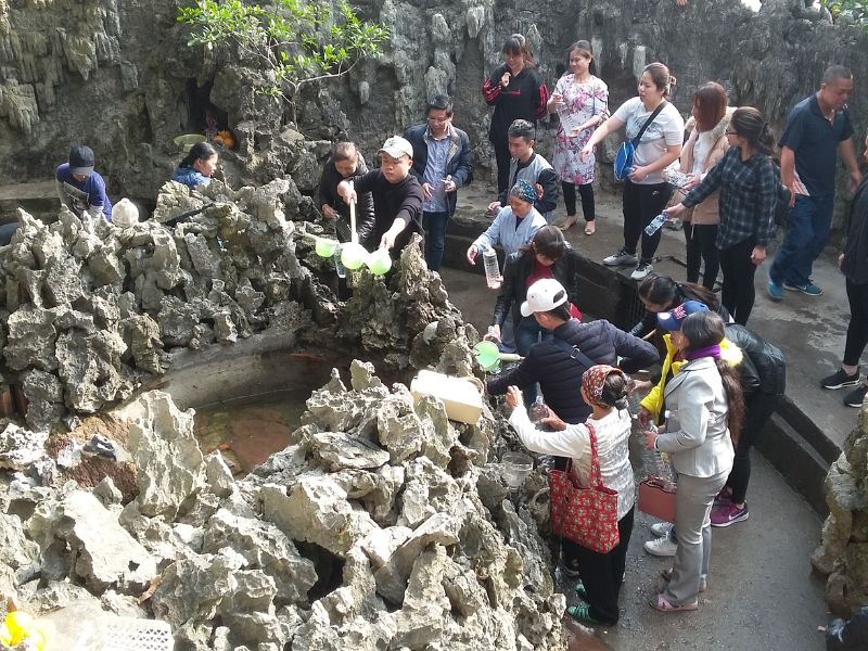 Về Đền Cặp Tiên nghe chuyện xưa, ngắm cảnh biển trời Vân Đồn 5