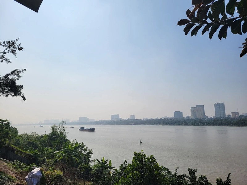 Trải nghiệm đền Ghềnh linh thiêng bên dòng sông Hồng Hà Nội 9