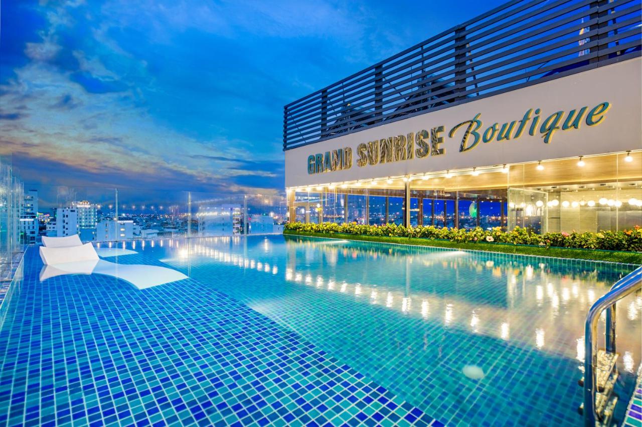 Đến Grand Sunrise Boutique Hotel cho một chuyến nghỉ dưỡng trọn vẹn 5