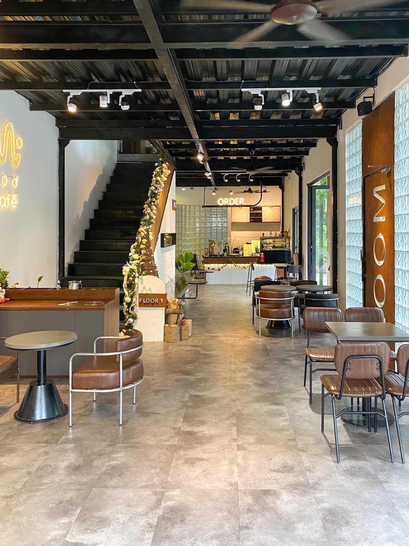 Đến ngay Mood Coffee thưởng thức menu ngọt ngào, săn view cực ngầu 6