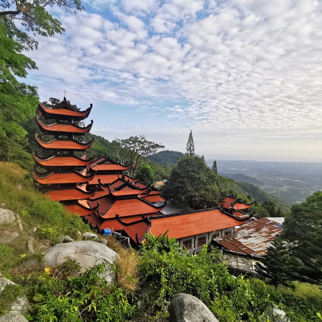 Trải nghiệm Núi Tà Cú linh thiêng nổi tiếng Bình Thuận 3