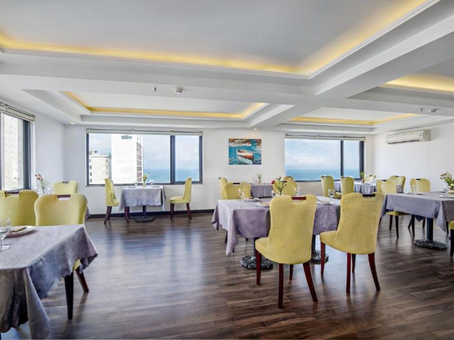 Đến Ocean Haven Hotel để ngắm cát vàng, biển xanh và mây trời Đà Nẵng 11